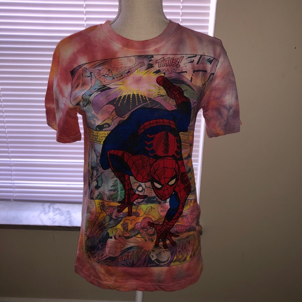 New tie dyed Spider-Man graphic tee